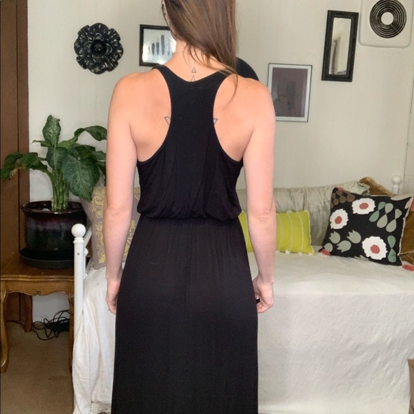 💛 Black Lush Razor Back Maxi Dress - Picture 4 of 9